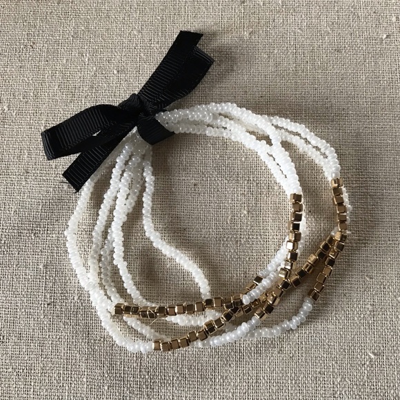 Set of Beaded Stretch Bracelets NWOT - Picture 1 of 4